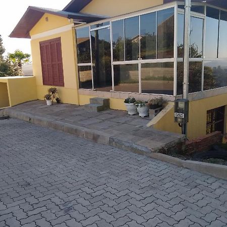 Casa Temporada Monte Belo Do Sul Villa Monte Belo dol Sul Exterior photo